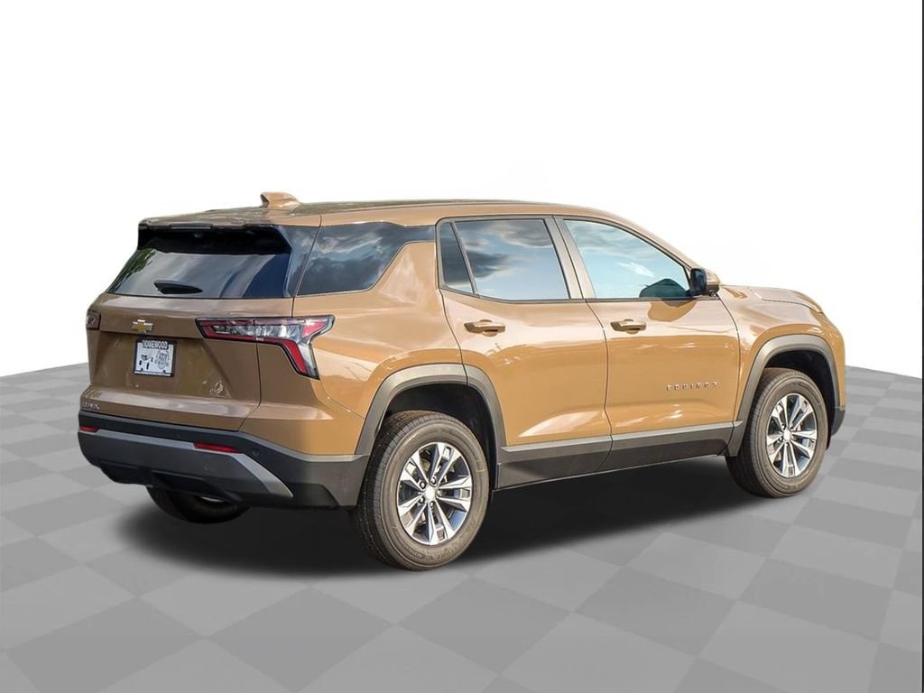 2027 Chevrolet Equinox LT - Photo 9