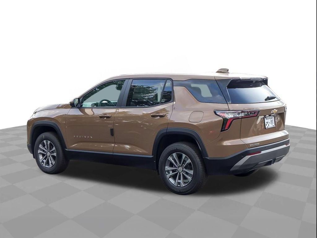 2027 Chevrolet Equinox LT - Photo 6
