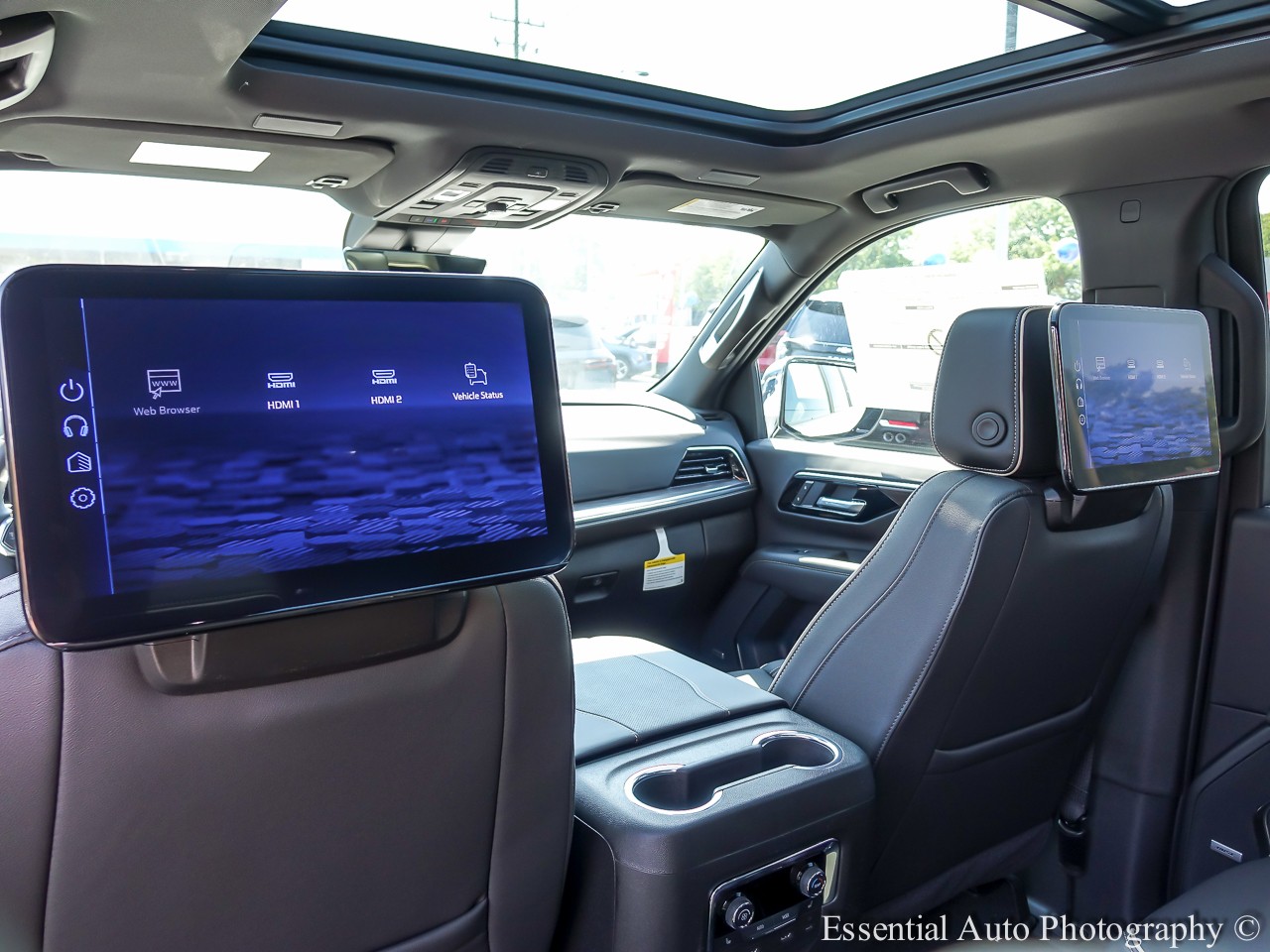 2025 Chevrolet Suburban Premier - Photo 44