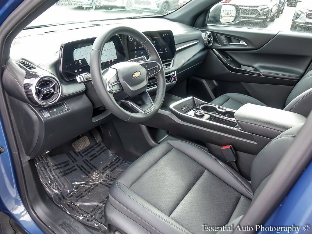 2026 Chevrolet Equinox LT - Photo 13