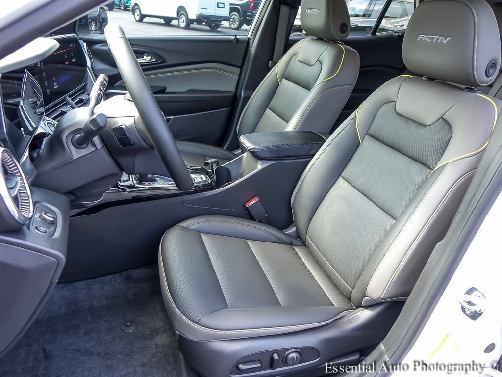 2025 Chevrolet Trax Activ - Photo 11