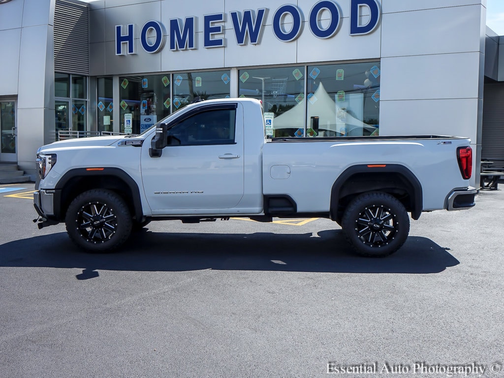 2024 GMC Sierra 3500HD SLE - Photo 4