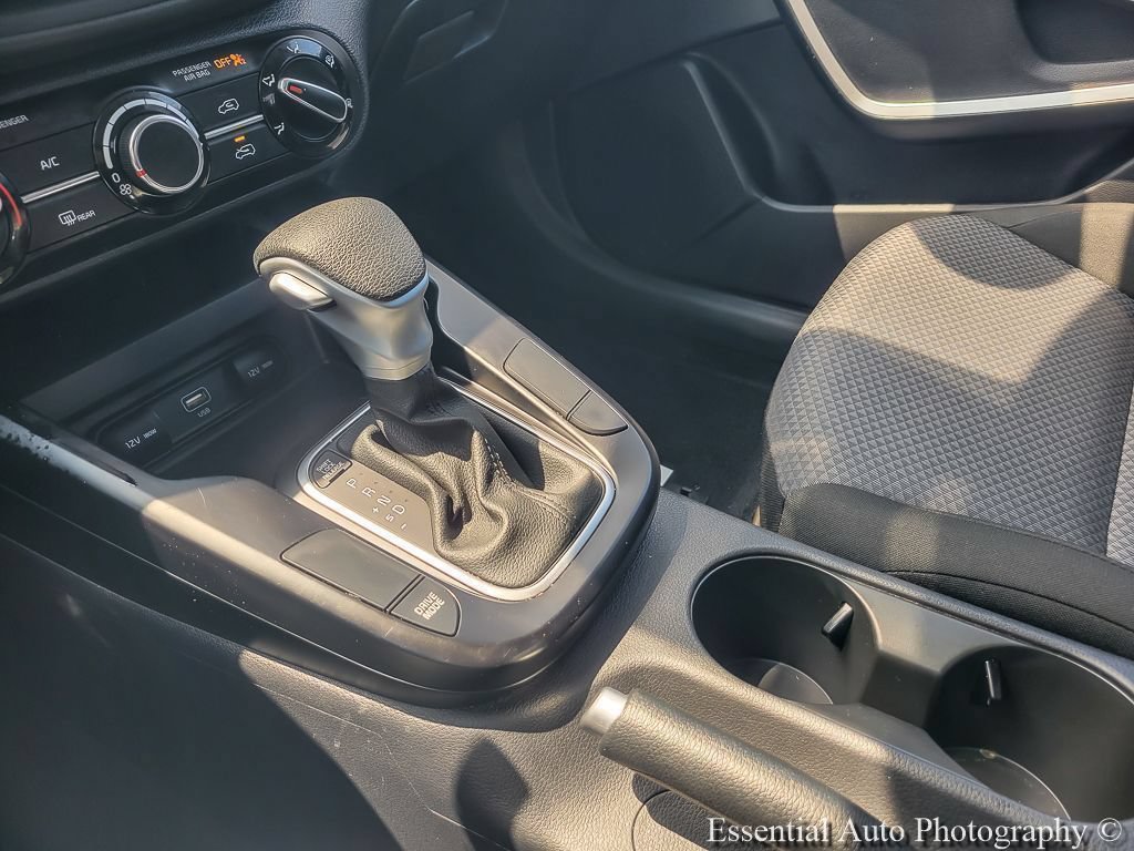2025 Kia Soul LX - Photo 17