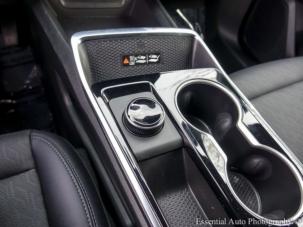2026 Chevrolet Equinox LT - Photo 21