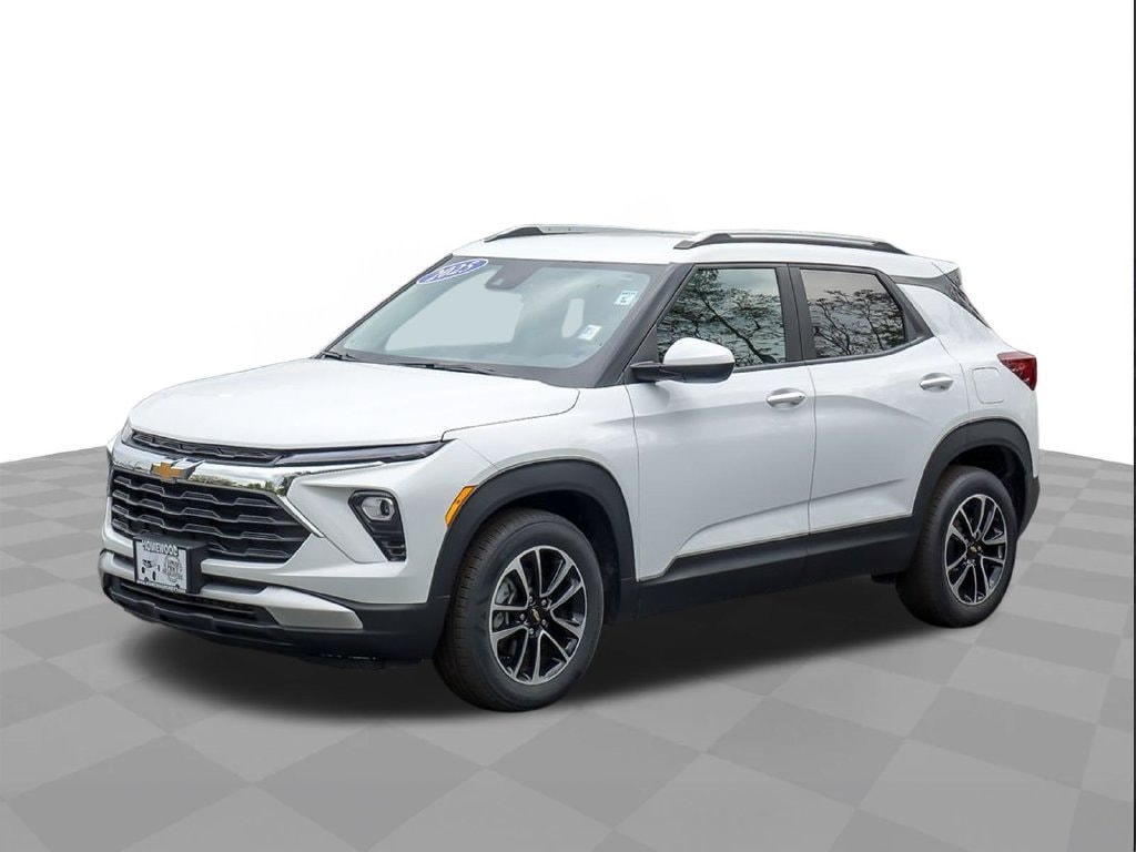 Used 2025 Chevrolet Trailblazer LT SUV