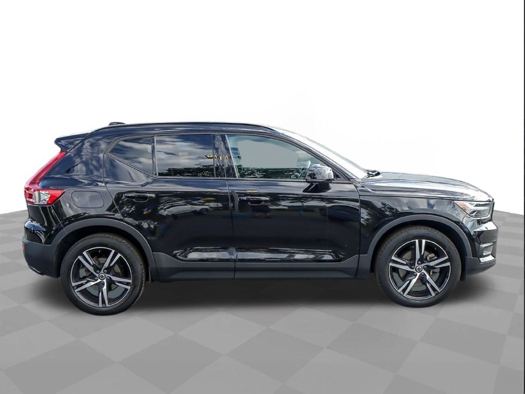 2021 Volvo XC40 R-Design - Photo 10
