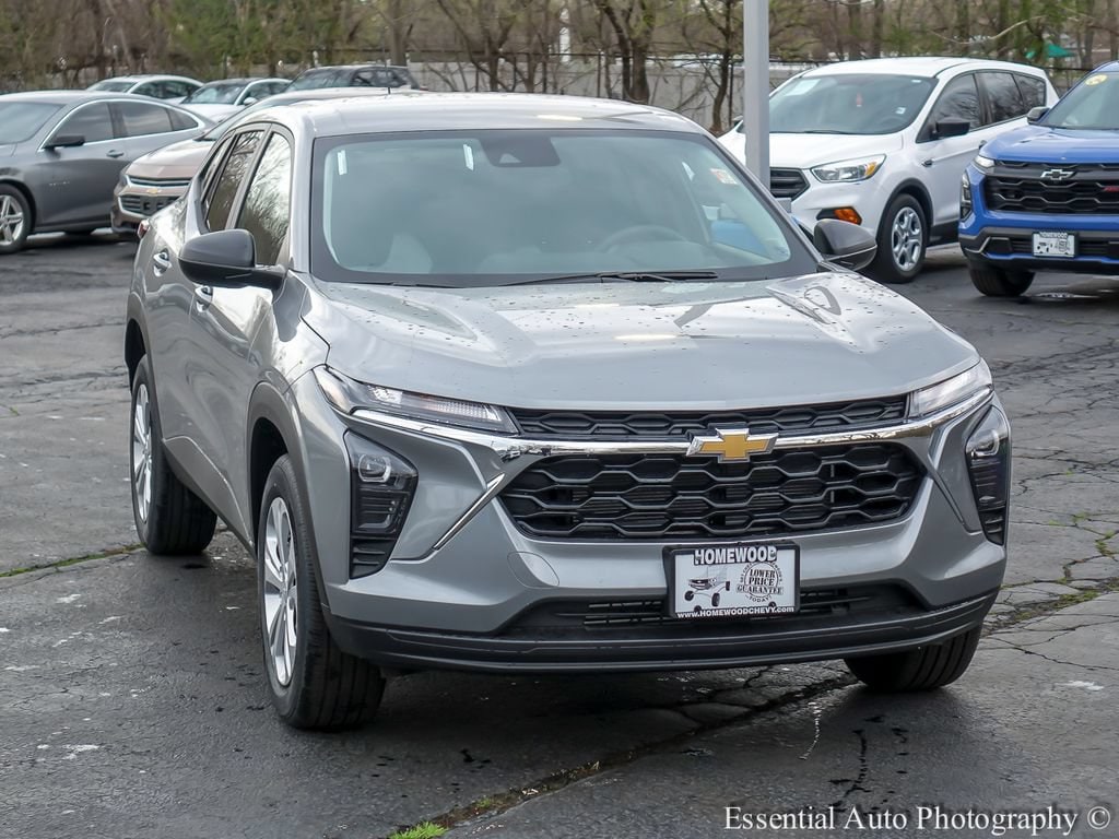 New 2026 Chevrolet Trax LS SUV