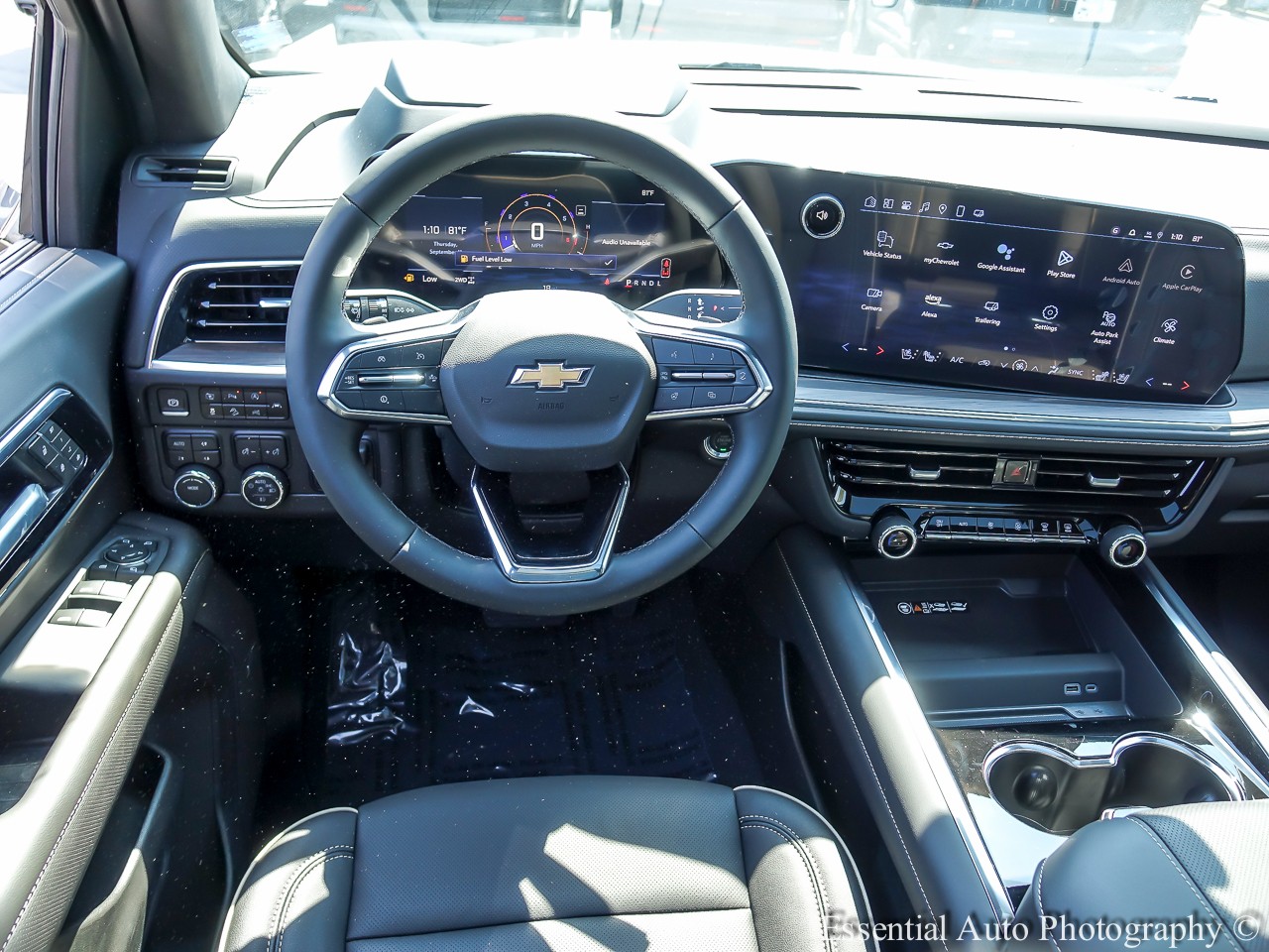 2025 Chevrolet Suburban Premier - Photo 45