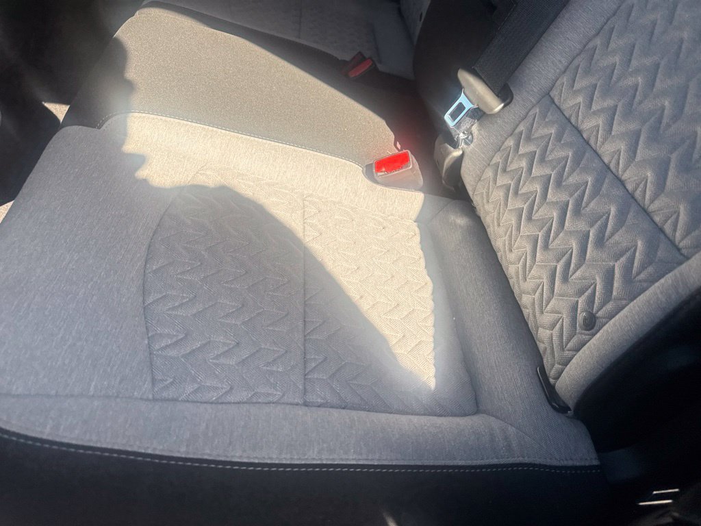 2022 Chevrolet Equinox LS - Photo 28