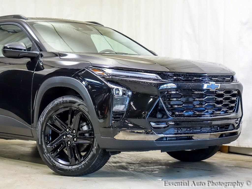 2026 Chevrolet Trax Activ - Photo 2