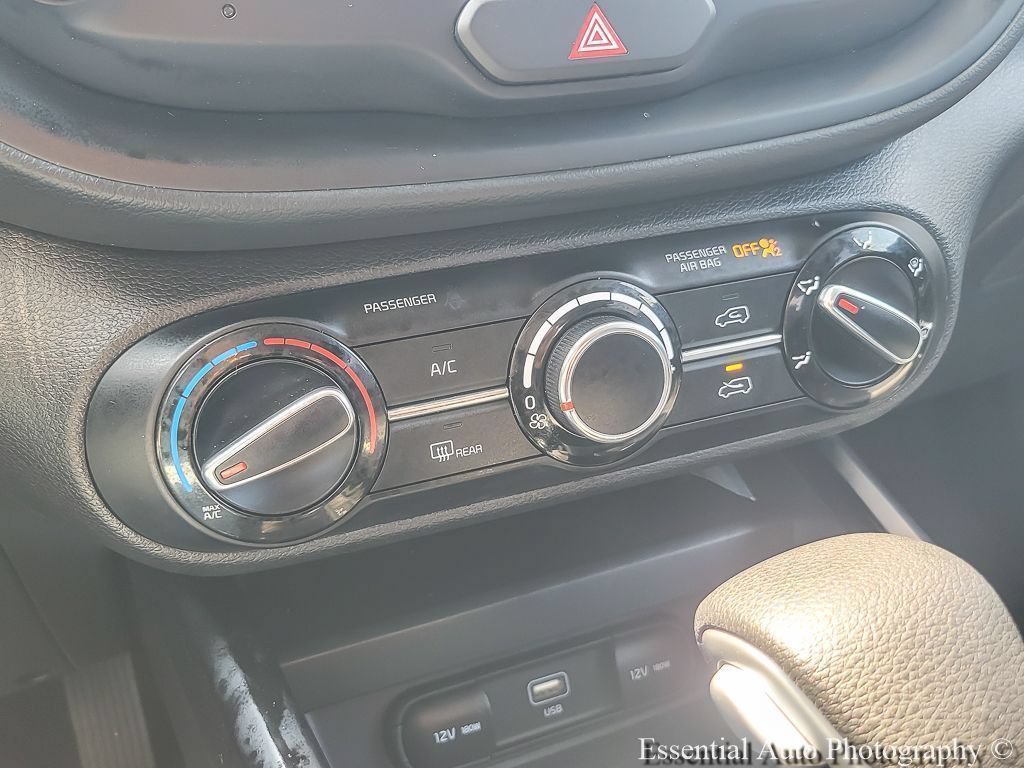 2025 Kia Soul LX - Photo 16
