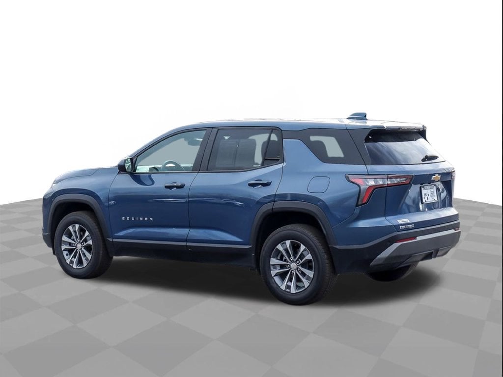 2026 Chevrolet Equinox LT - Photo 6