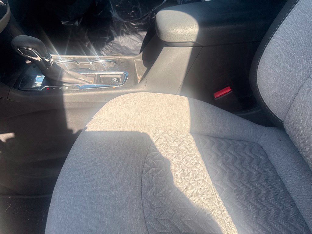 2022 Chevrolet Equinox LS - Photo 38