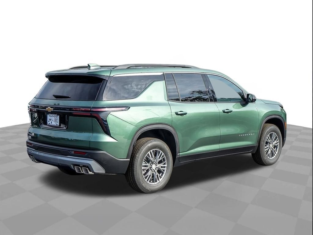 2027 Chevrolet Traverse LT - Photo 9