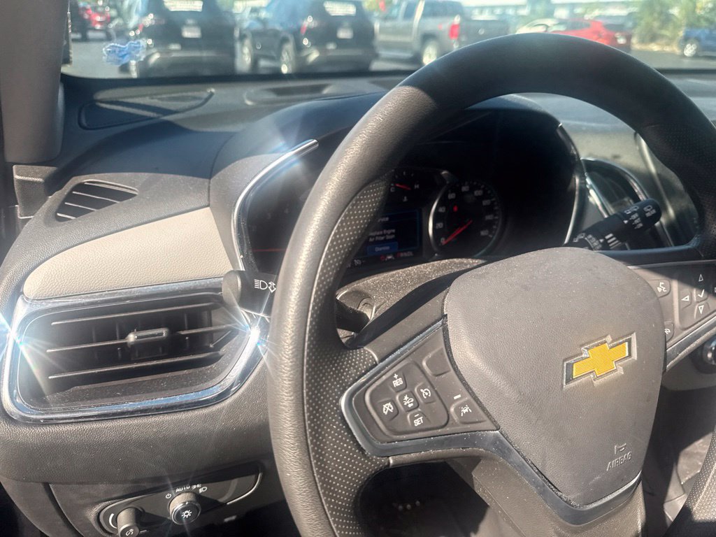 2022 Chevrolet Equinox LS - Photo 31