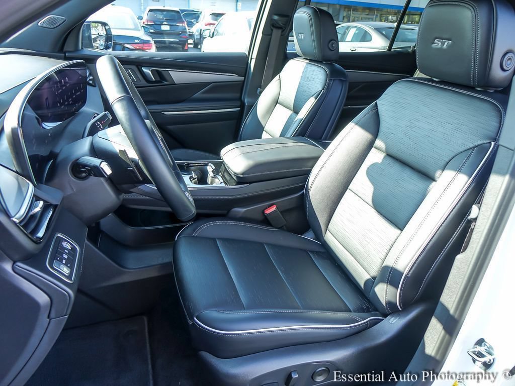 2026 Buick Enclave Sport Touring - Photo 11