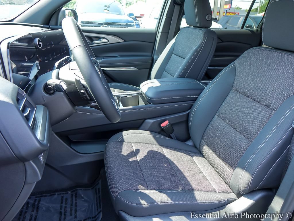 2027 Chevrolet Traverse LT - Photo 12