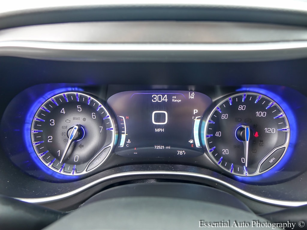 2024 Chrysler Pacifica Touring L - Photo 16