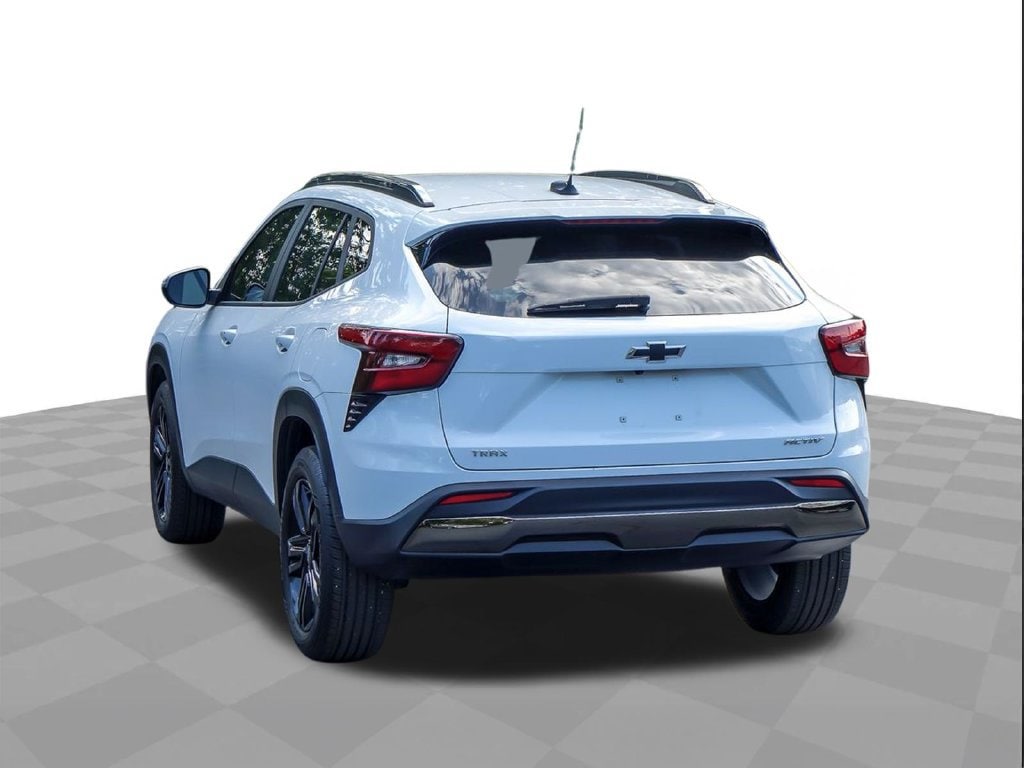2025 Chevrolet Trax Activ - Photo 7