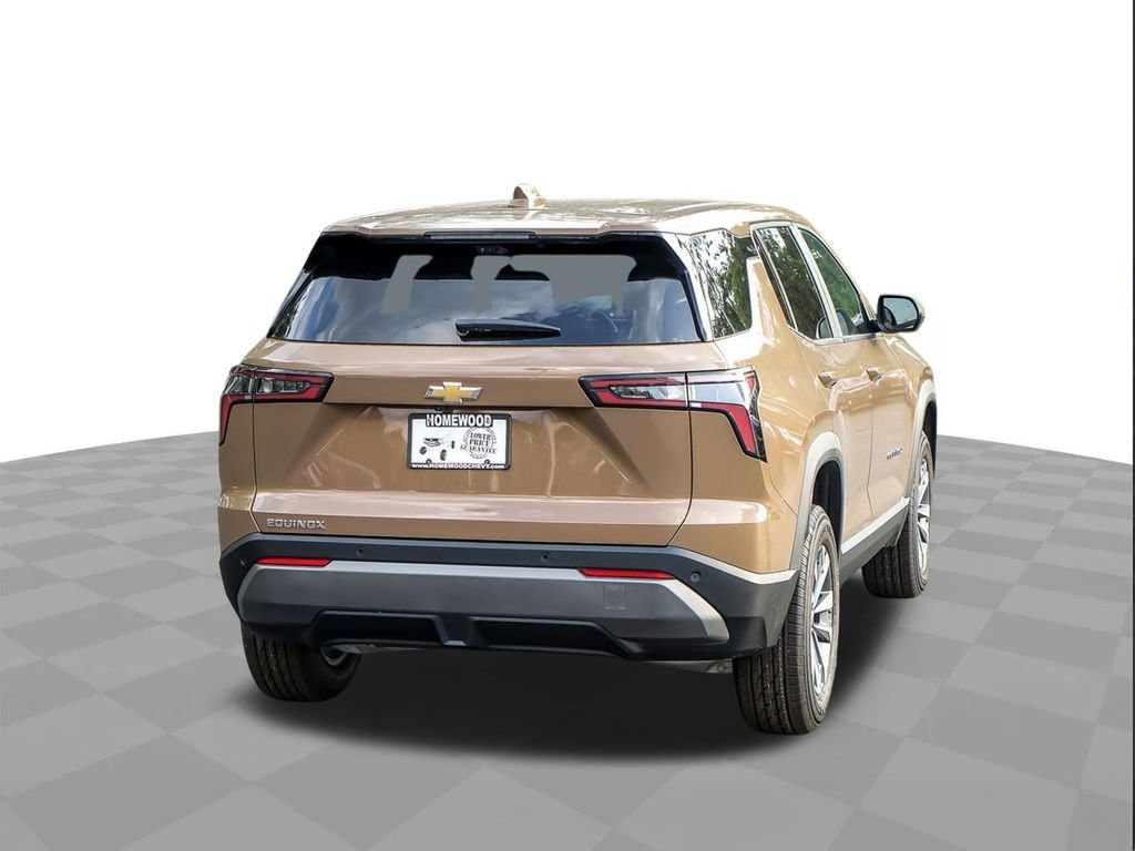 2027 Chevrolet Equinox LT - Photo 8
