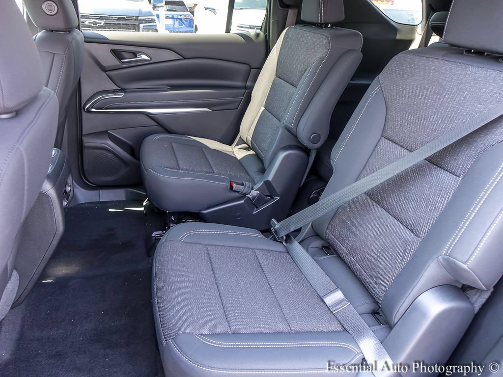2027 Chevrolet Traverse LT - Photo 13