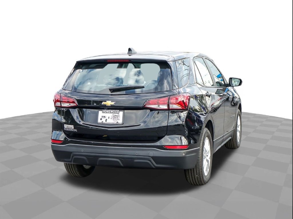 2024 Chevrolet Equinox LS - Photo 8