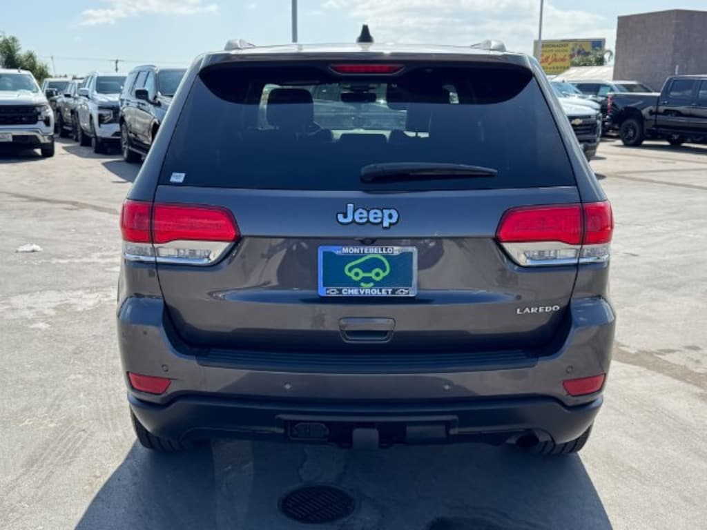 Used 2019 Jeep Grand Cherokee Laredo E 4x2 SUV