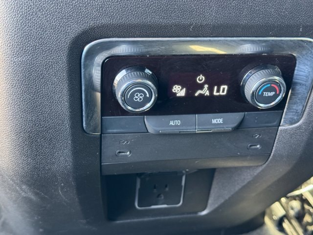 2025 Chevrolet Tahoe LT - Photo 25