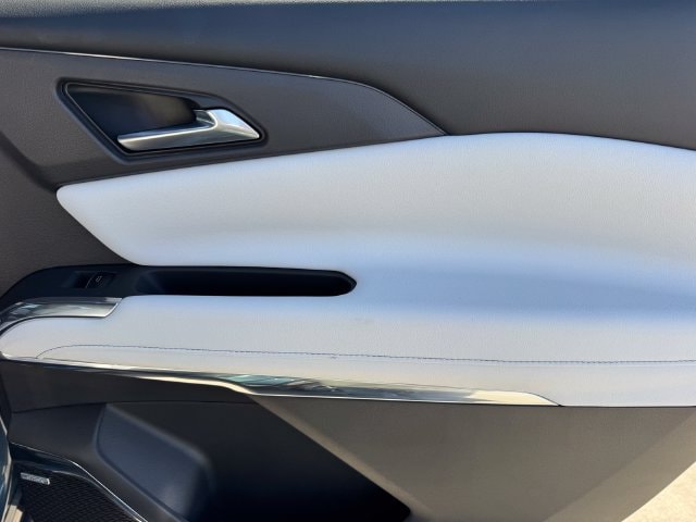 2026 Chevrolet Traverse High Country - Photo 10