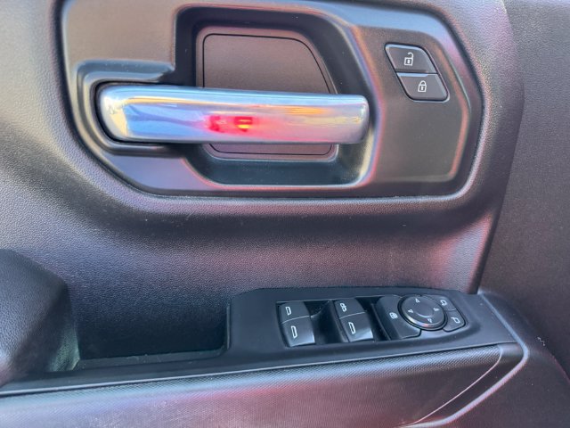 2021 Chevrolet Silverado 1500 Custom - Photo 18