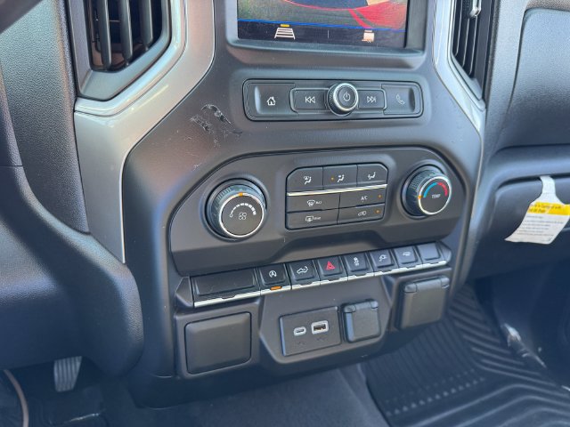 2021 Chevrolet Silverado 1500 Custom - Photo 25