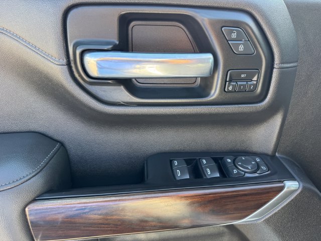 2020 GMC Sierra 1500 SLT - Photo 16