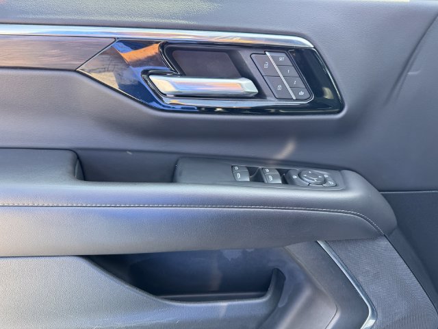 2025 Chevrolet Tahoe LT - Photo 17