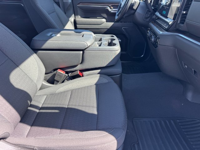 2023 Chevrolet Silverado 1500 LT - Photo 7