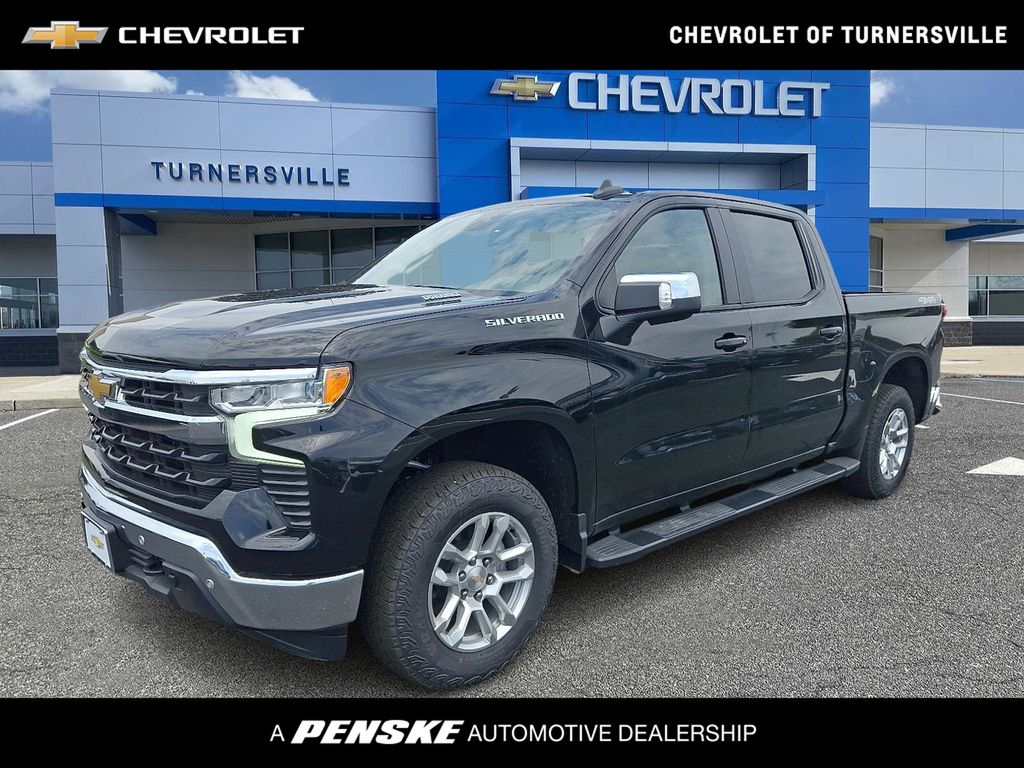 New 2026 Chevrolet Silverado 1500 LT Truck