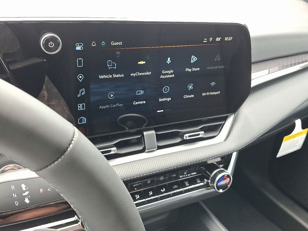 2027 Chevrolet Equinox LT - Photo 10