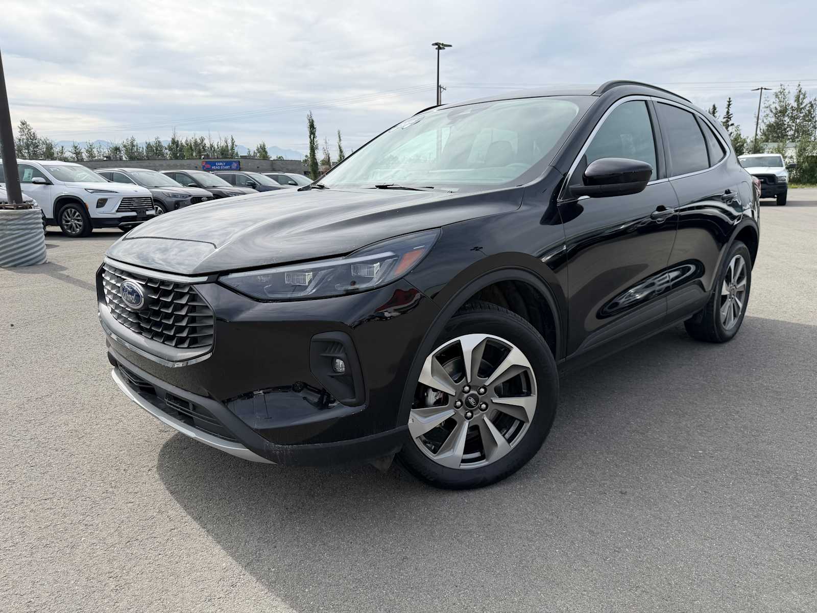 2025 Ford Escape Platinum