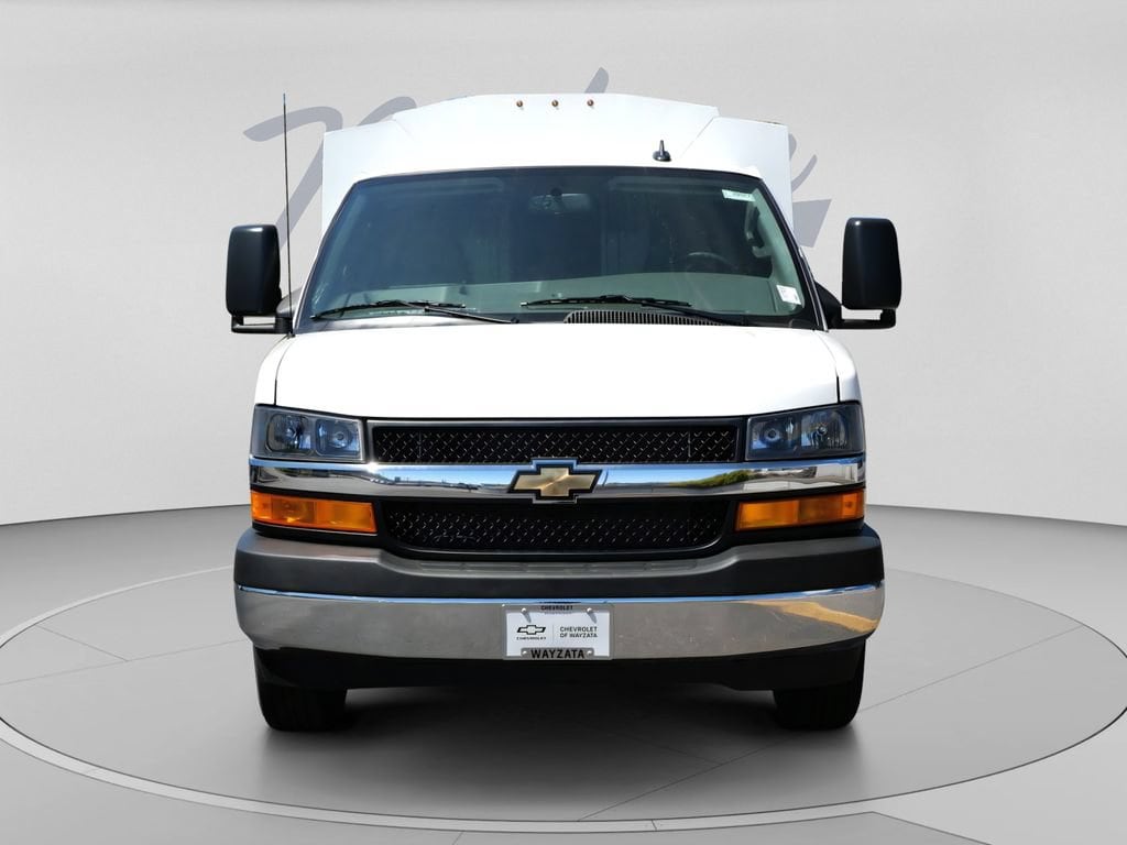 New 2026 Chevrolet Express Cutaway 3500 1WT Cutaway Van