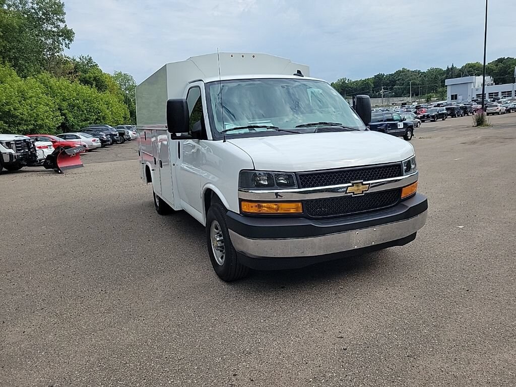 Used 2024 Chevrolet Express Cutaway 3500 1WT Cutaway Van