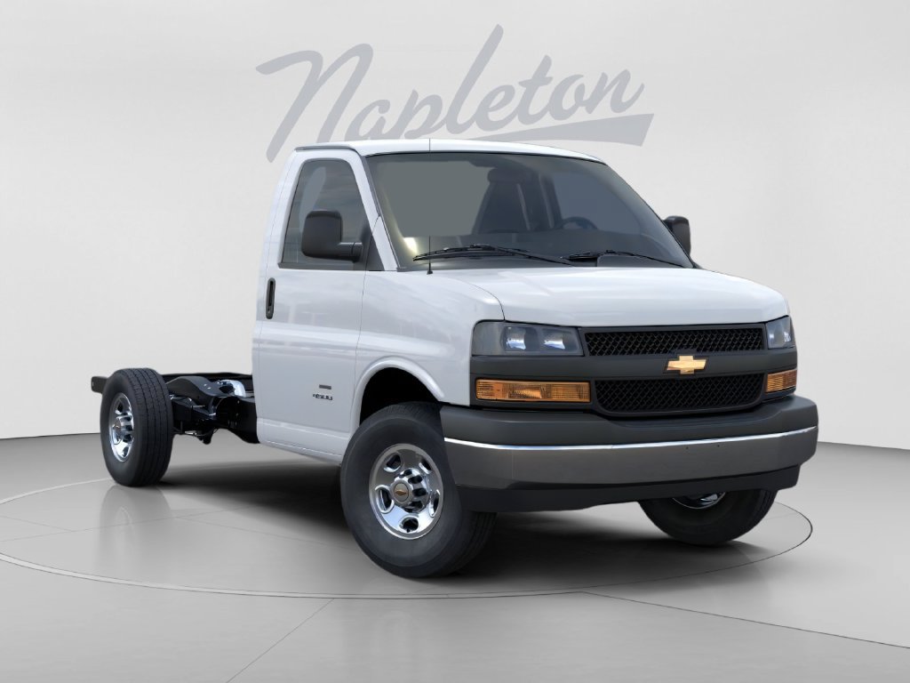 New 2026 Chevrolet Express Cutaway 3500 1WT Cutaway Van