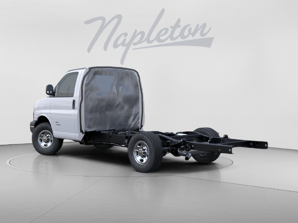 New 2026 Chevrolet Express Cutaway 3500 1WT Cutaway Van