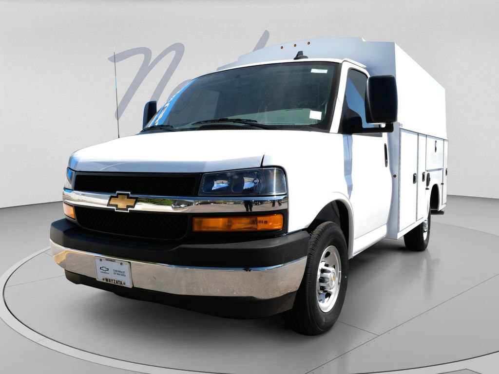 New 2026 Chevrolet Express Cutaway 3500 1WT Cutaway Van