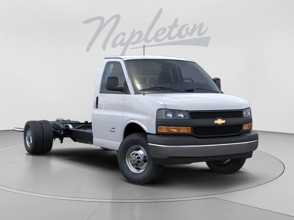 New 2026 Chevrolet Express Cutaway 4500 2WT Cutaway Van