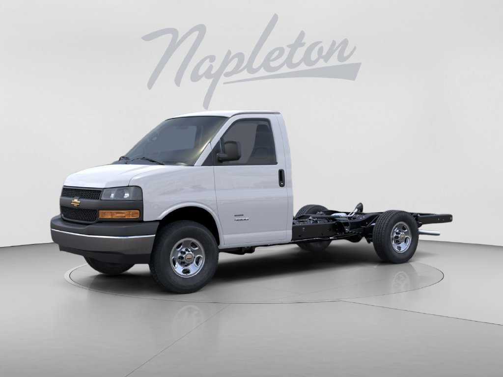 New 2026 Chevrolet Express Cutaway 3500 1WT Cutaway Van