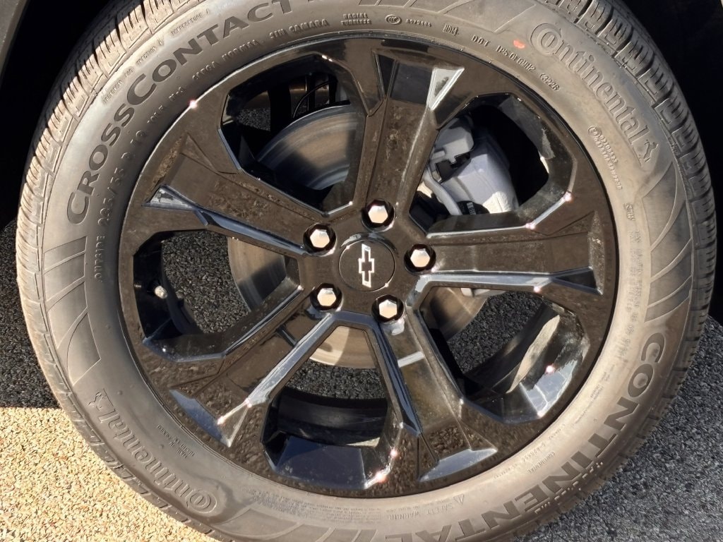 New 2027 Chevrolet Equinox LT SUV