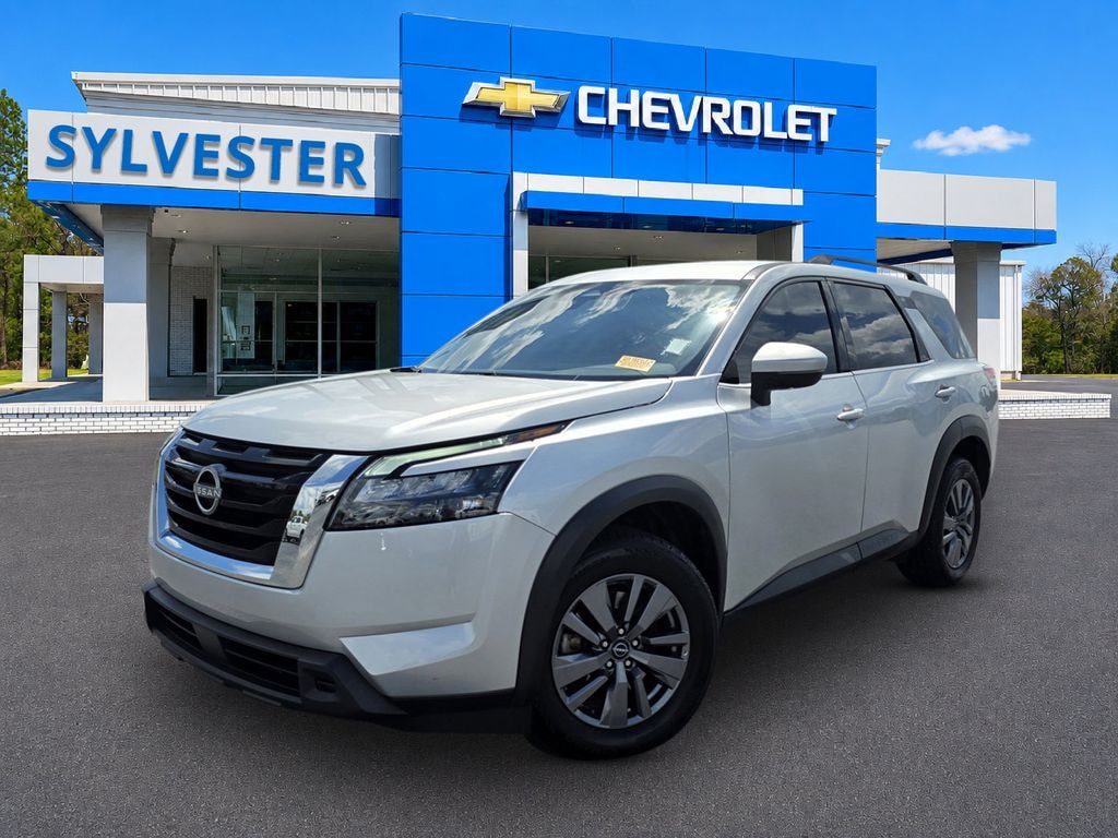 Used 2024 Nissan Pathfinder SV SUV