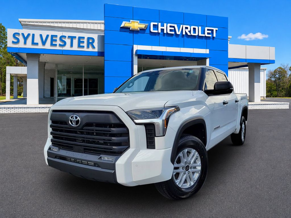 2023 Toyota Tundra SR5