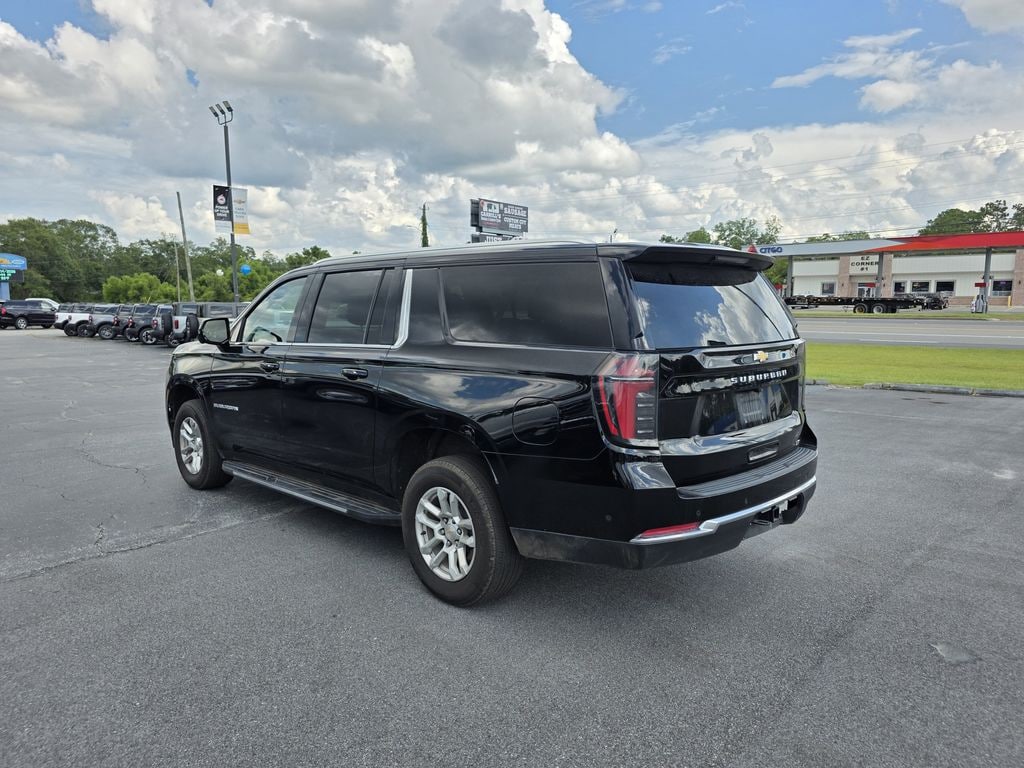 Used 2025 Chevrolet Suburban LT SUV