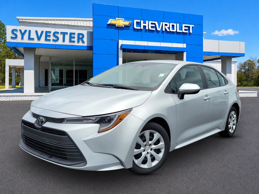 Used 2024 Toyota Corolla LE Sedan