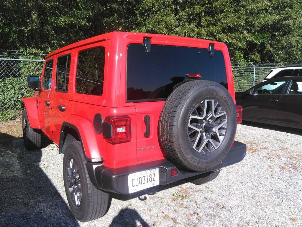 Used 2025 Jeep Wrangler Sahara SUV